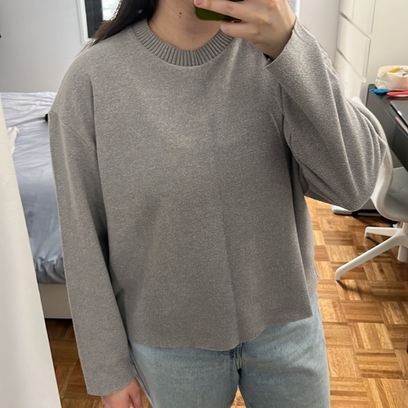 Gray Zara Sweater Top - Picture 2 of 5